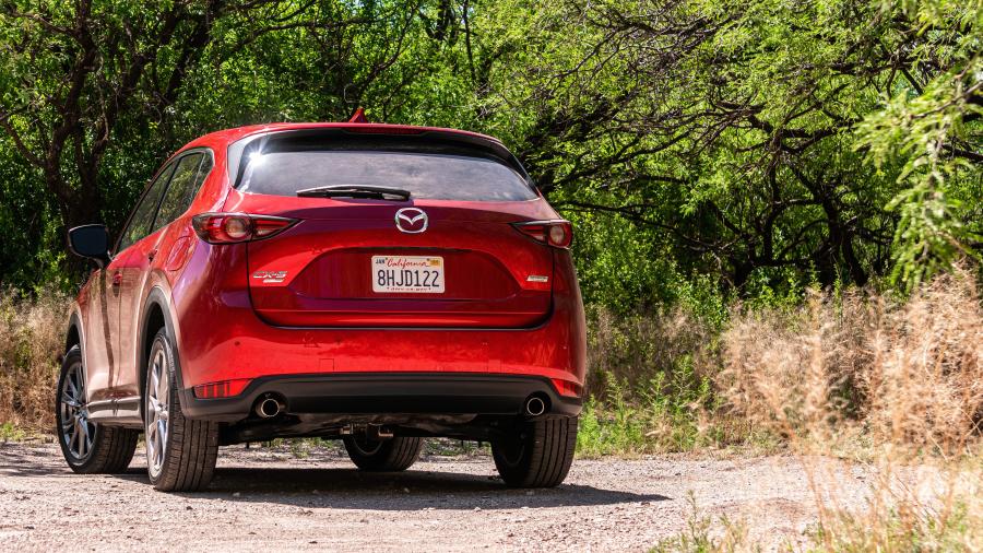  Mazda CX-5 Signature 2018 года  (NA) (фото 31 из 40)